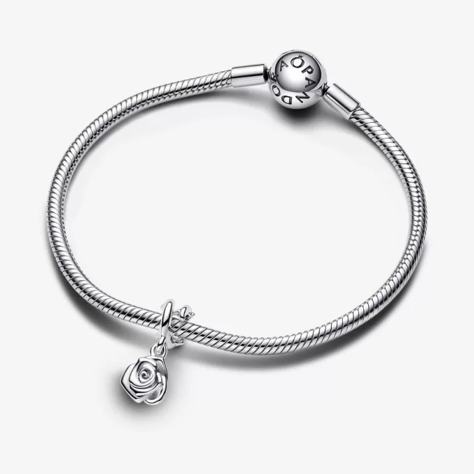 Charm pendentif rose en fleurs Charm pendentif rose en fleurs