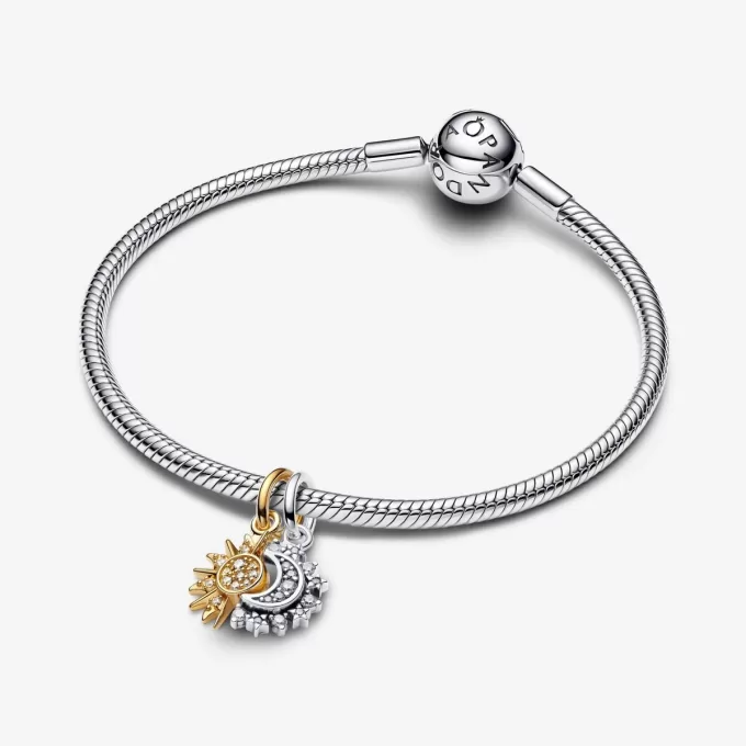 Charm pendentif soleil et lune divisible Charm pendentif soleil et lune divisible